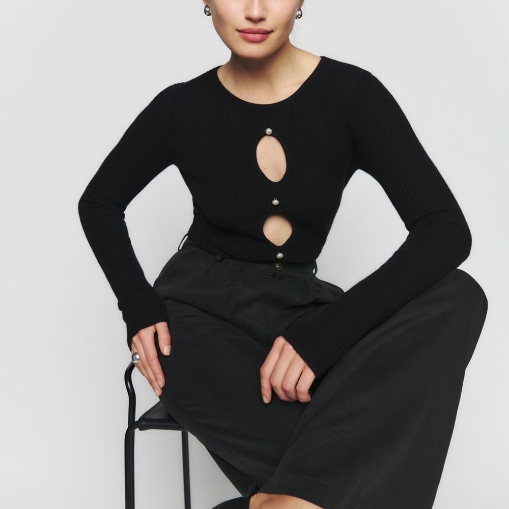 reformation Jacopo black long sleeve cut out front pearl cashmere sweater XS